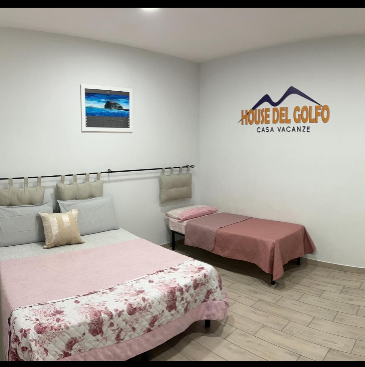 House Del Golfo * Napels